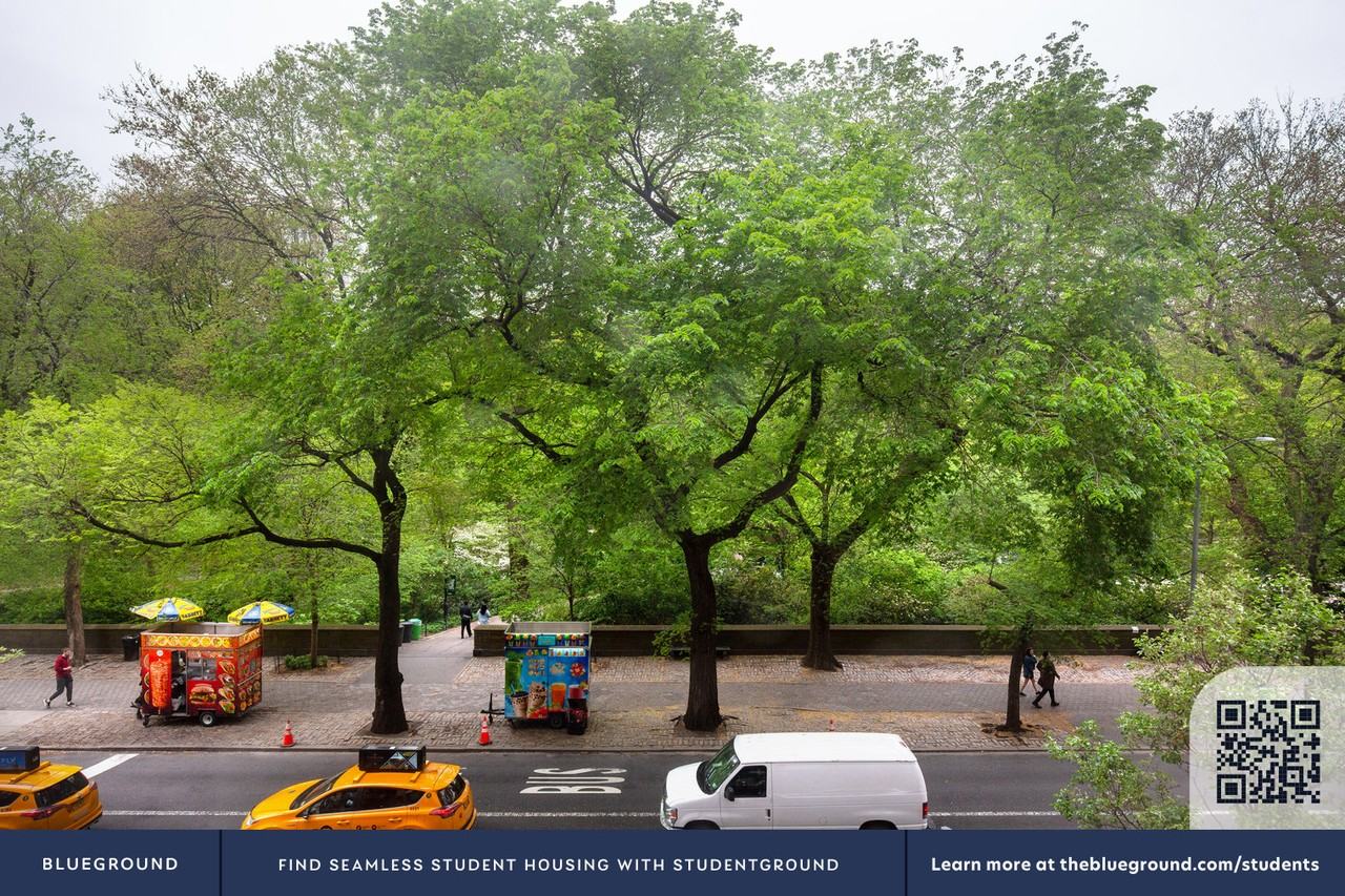 952 5th Avenue - Photo 7 of 22