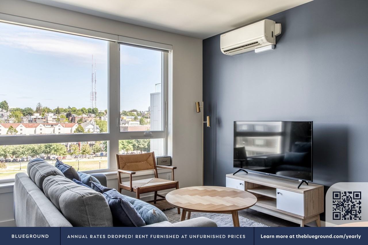 1819 Nagle Place - Photo 4 of 31