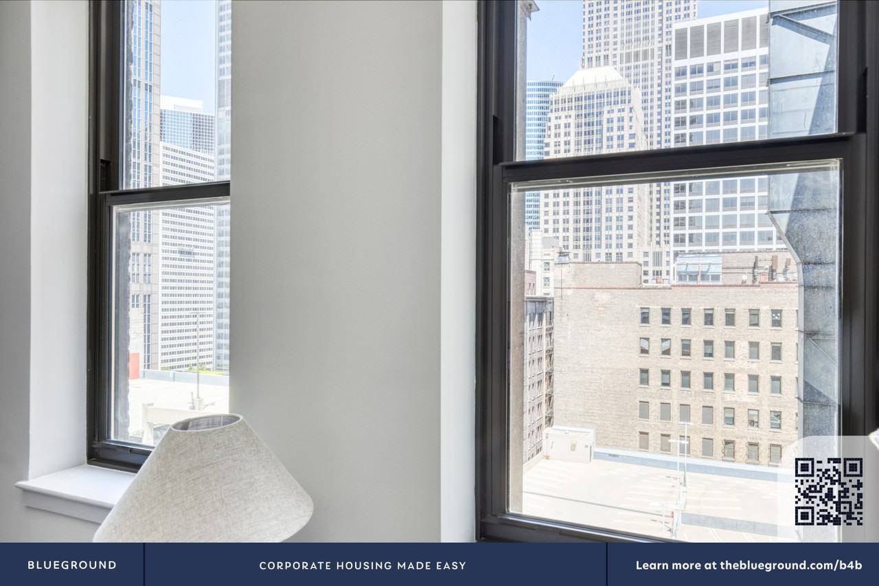 330 S Wells St #670 - Photo 6 of 36