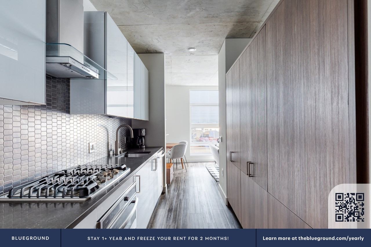 1600 2nd Avenue - Photo 7 of 36