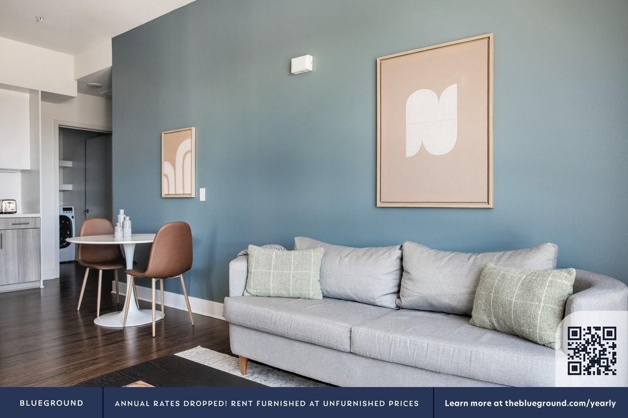 3644 Overland Avenue - Photo 4 of 53