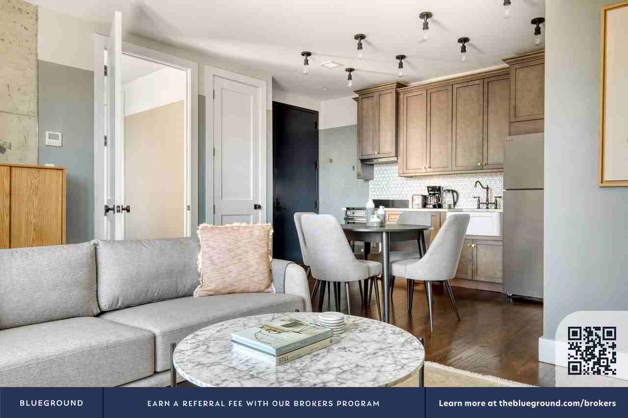 187 Kent Avenue - Photo 4 of 39