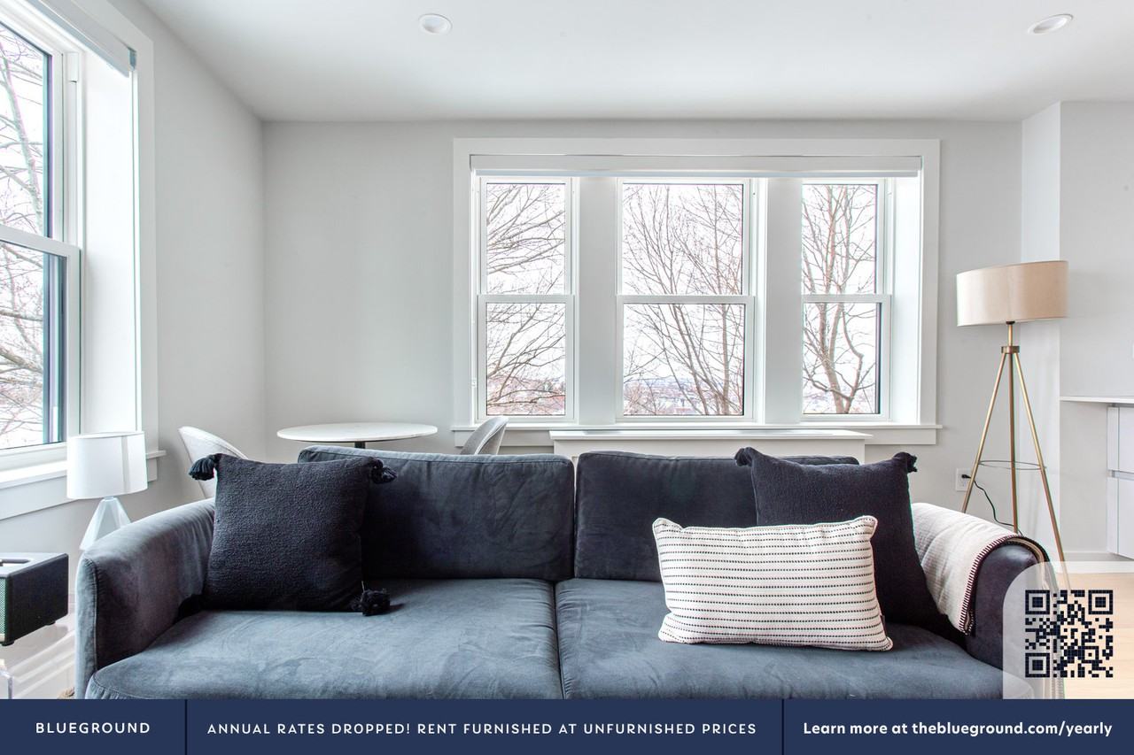 123 Highland Ave #338 - Photo 3 of 17