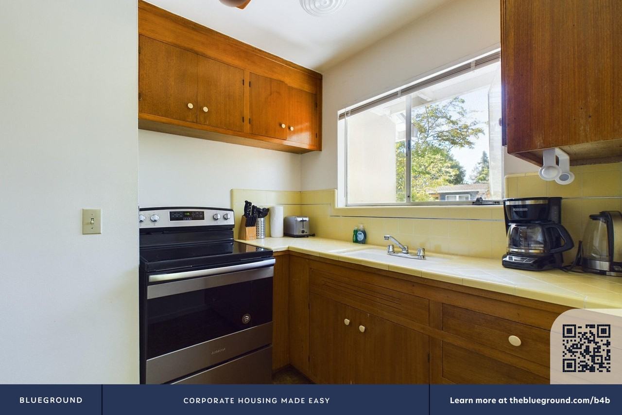 822 Kipling St #1638 - Photo 5 of 15