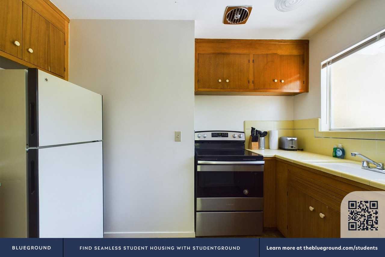 822 Kipling St #1638 - Photo 6 of 15