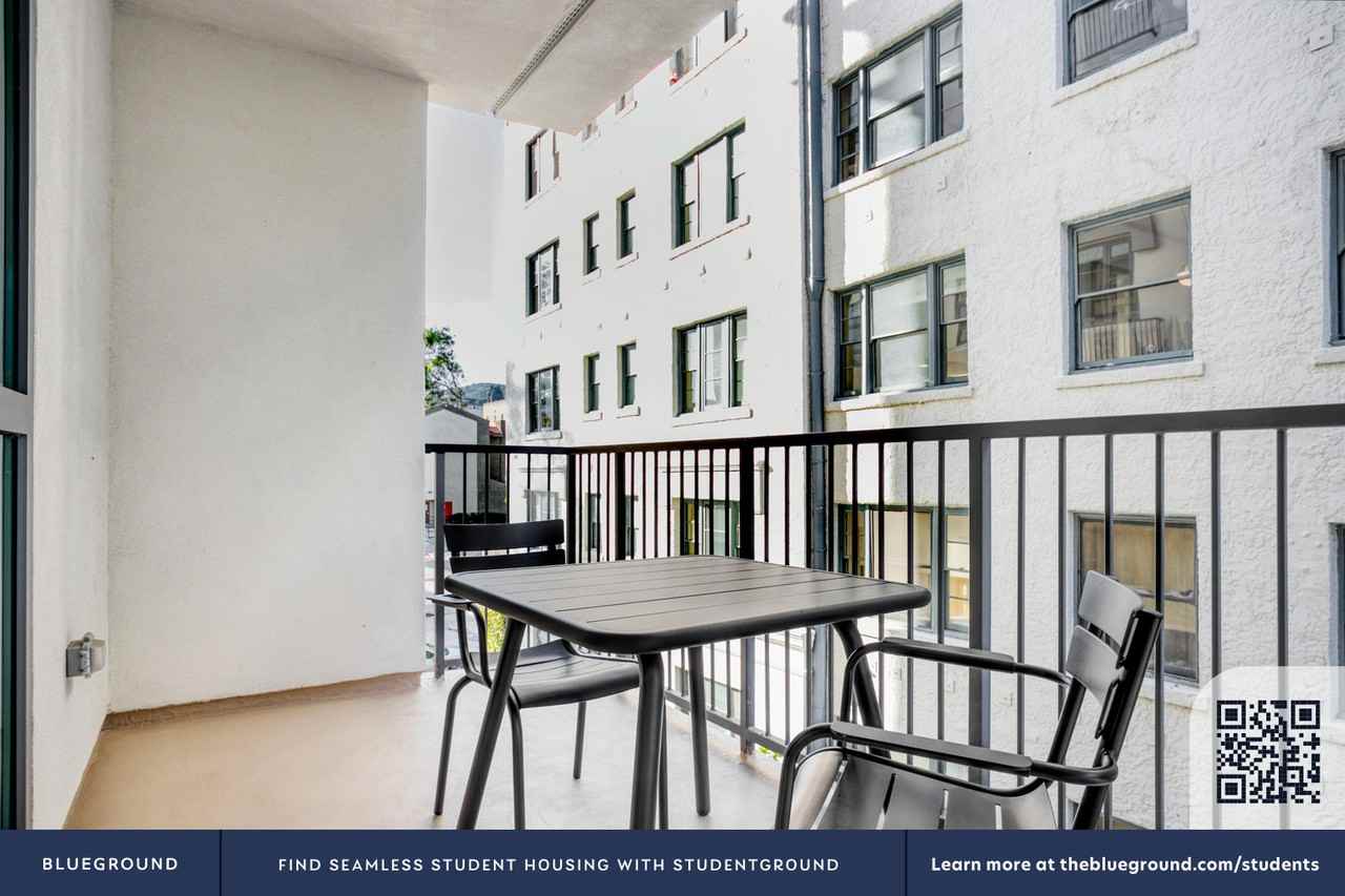 1818 North Cherokee Avenue - Photo 6 of 19