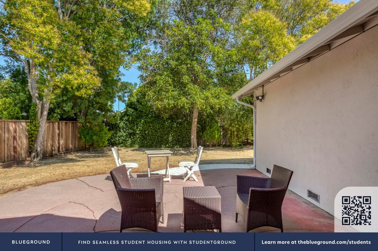 1030 Corvette Dr #1518 - Photo 6 of 24