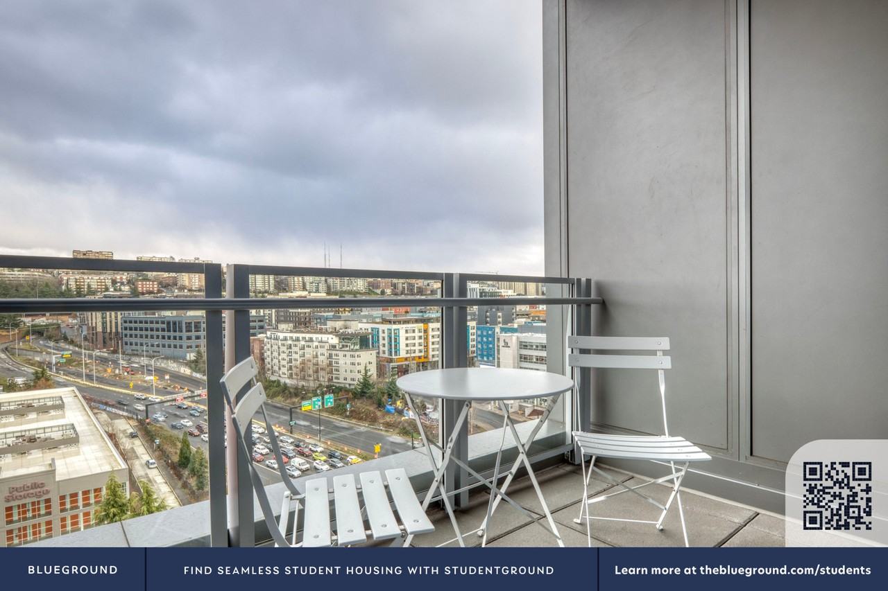 630 Boren Ave N #554 - Photo 6 of 50