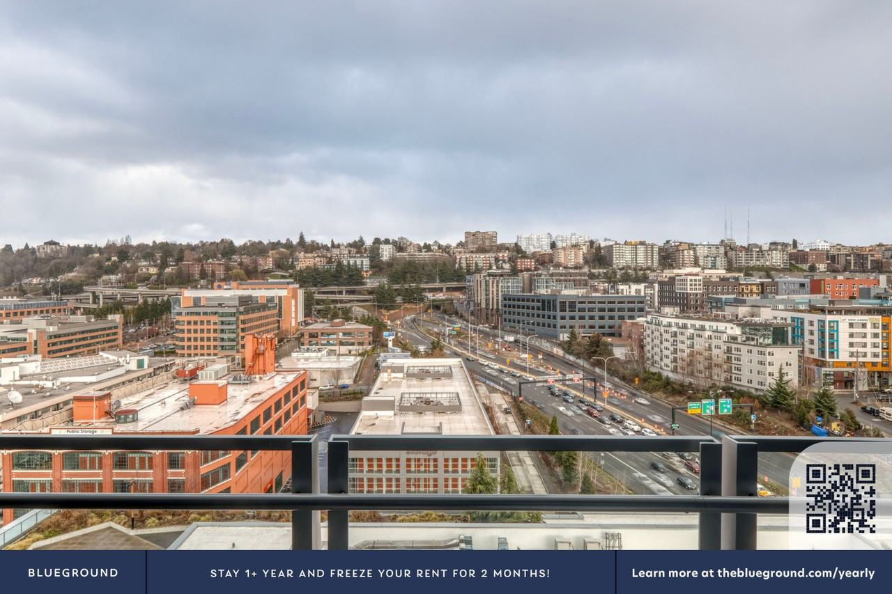 630 Boren Ave N #554 - Photo 7 of 50