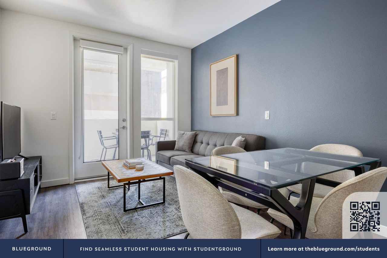 689 South Catalina Street - Photo 7 of 38