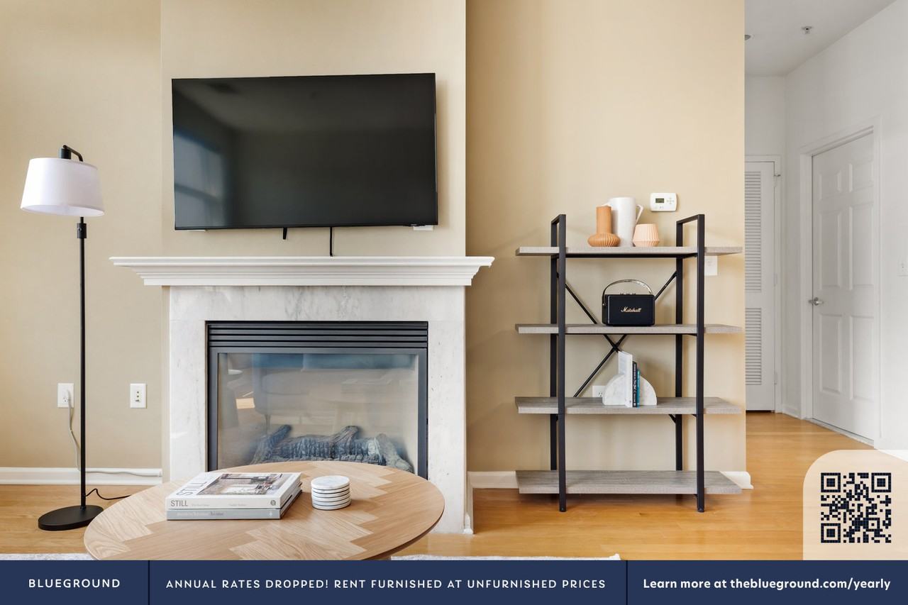 830 Madison St #890 - Photo 3 of 24