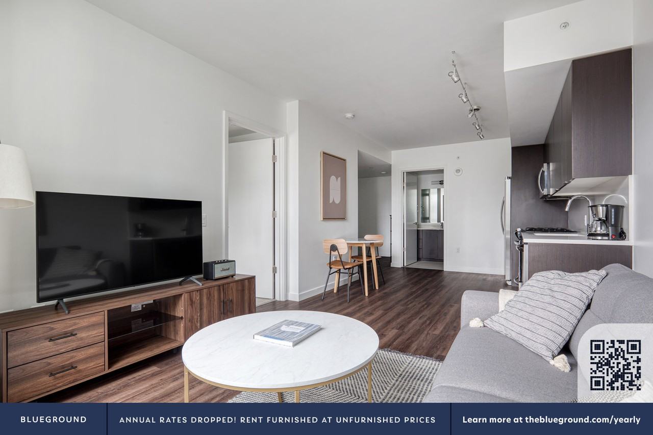 2116 4th Avenue - Photo 4 of 21