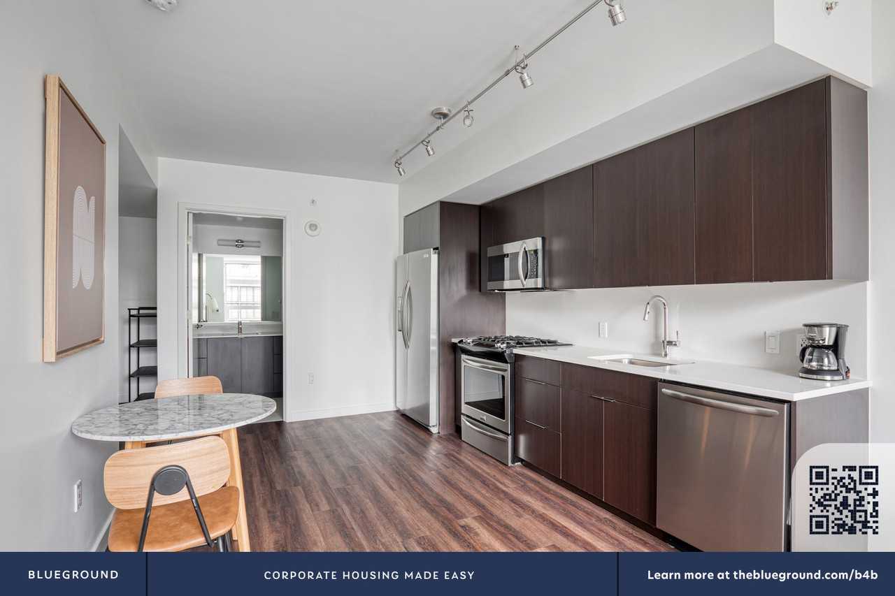 2116 4th Avenue - Photo 6 of 21