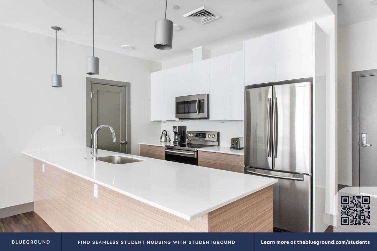 400 Mystic Avenue - Photo 6 of 60