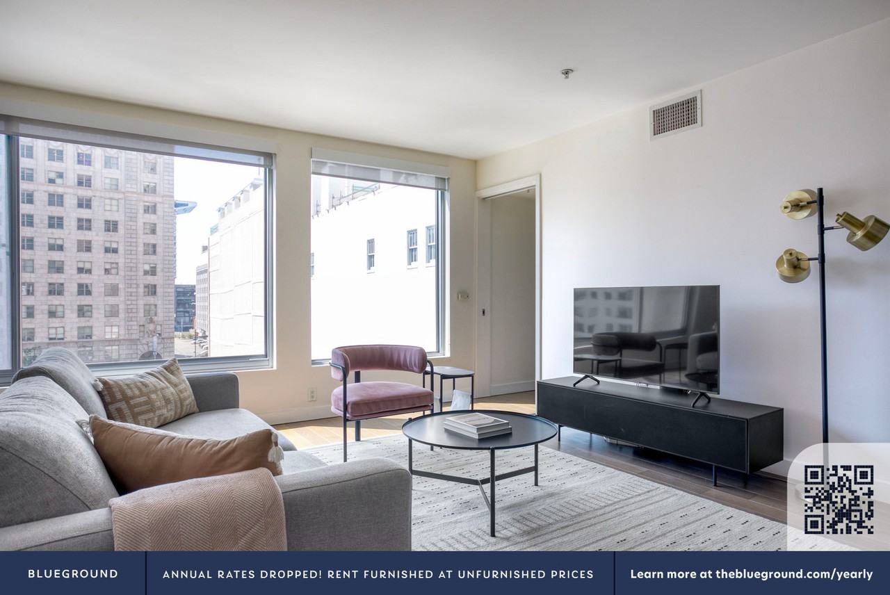 901 S Flower St #1202 - Photo 4 of 37