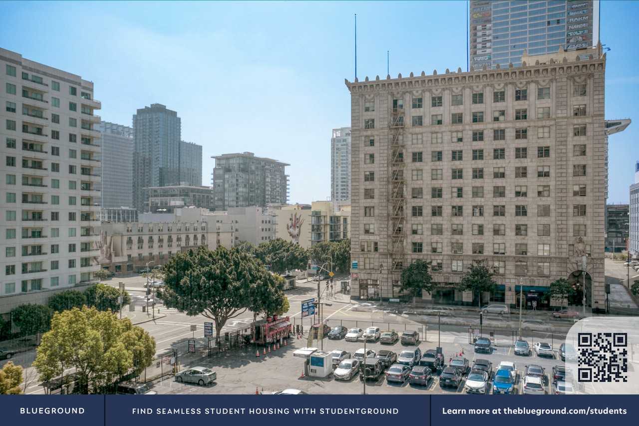 901 S Flower St #1202 - Photo 7 of 37