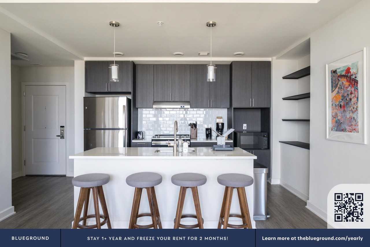 7480 Birdwood Avenue - Photo 7 of 34