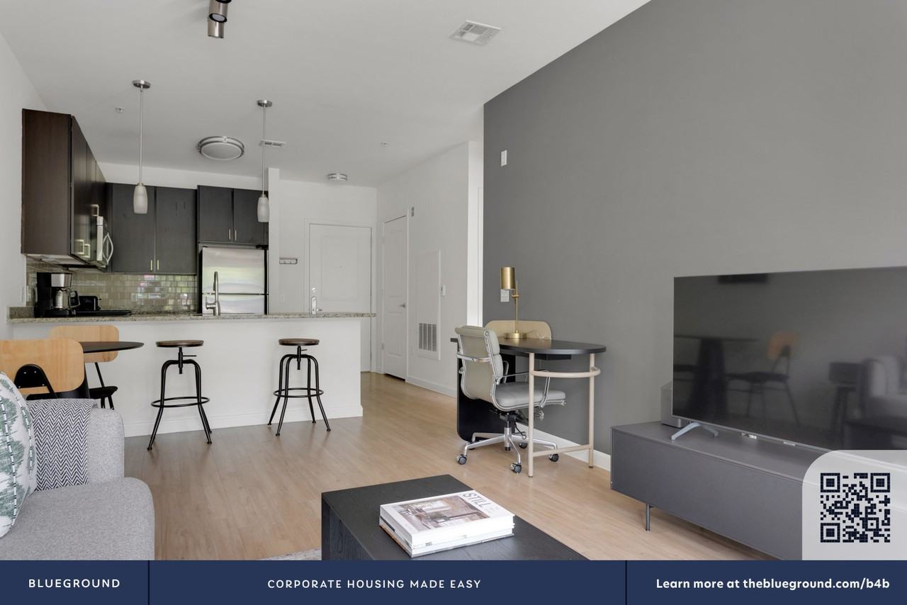 333 Great River Road - Photo 5 of 19