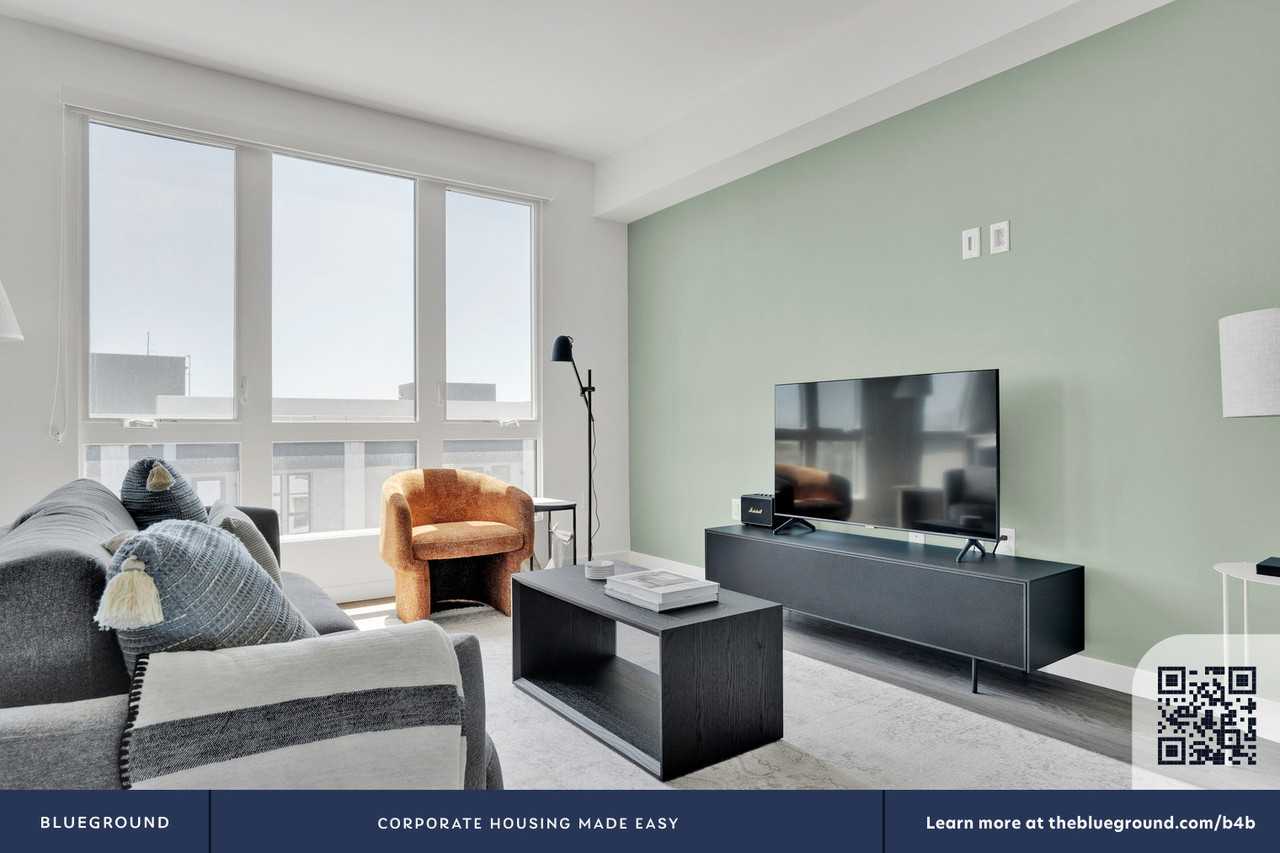 4510 Hubbard Street #1036 - Photo 5 of 38