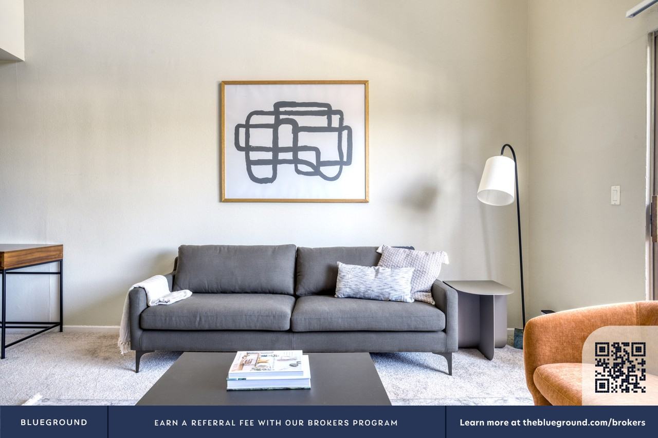 20500 Ventura Blvd #681 - Photo 5 of 29