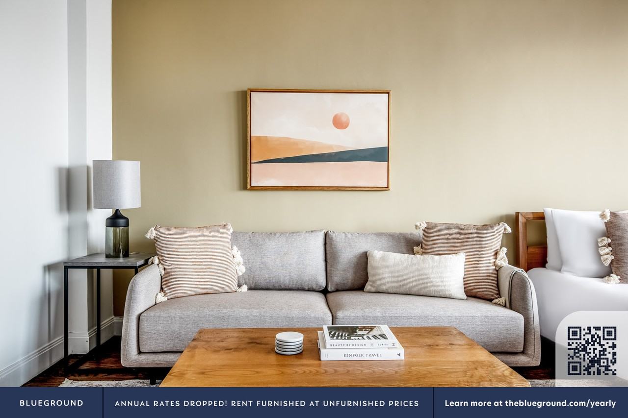 200 East 82nd Street - Photo 4 of 27