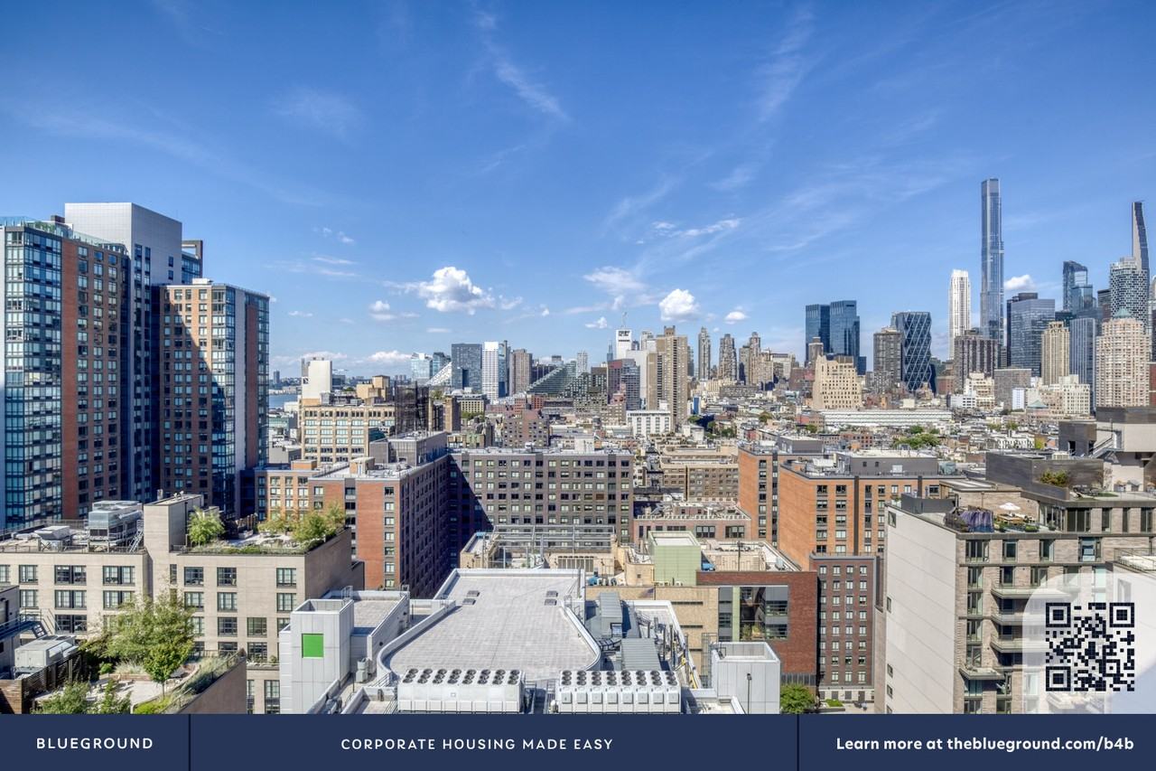 520 West 43rd Street - Photo 5 of 39