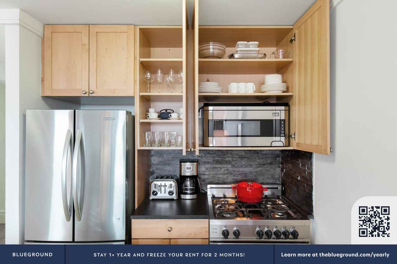 201 East 86th Street - Photo 7 of 25