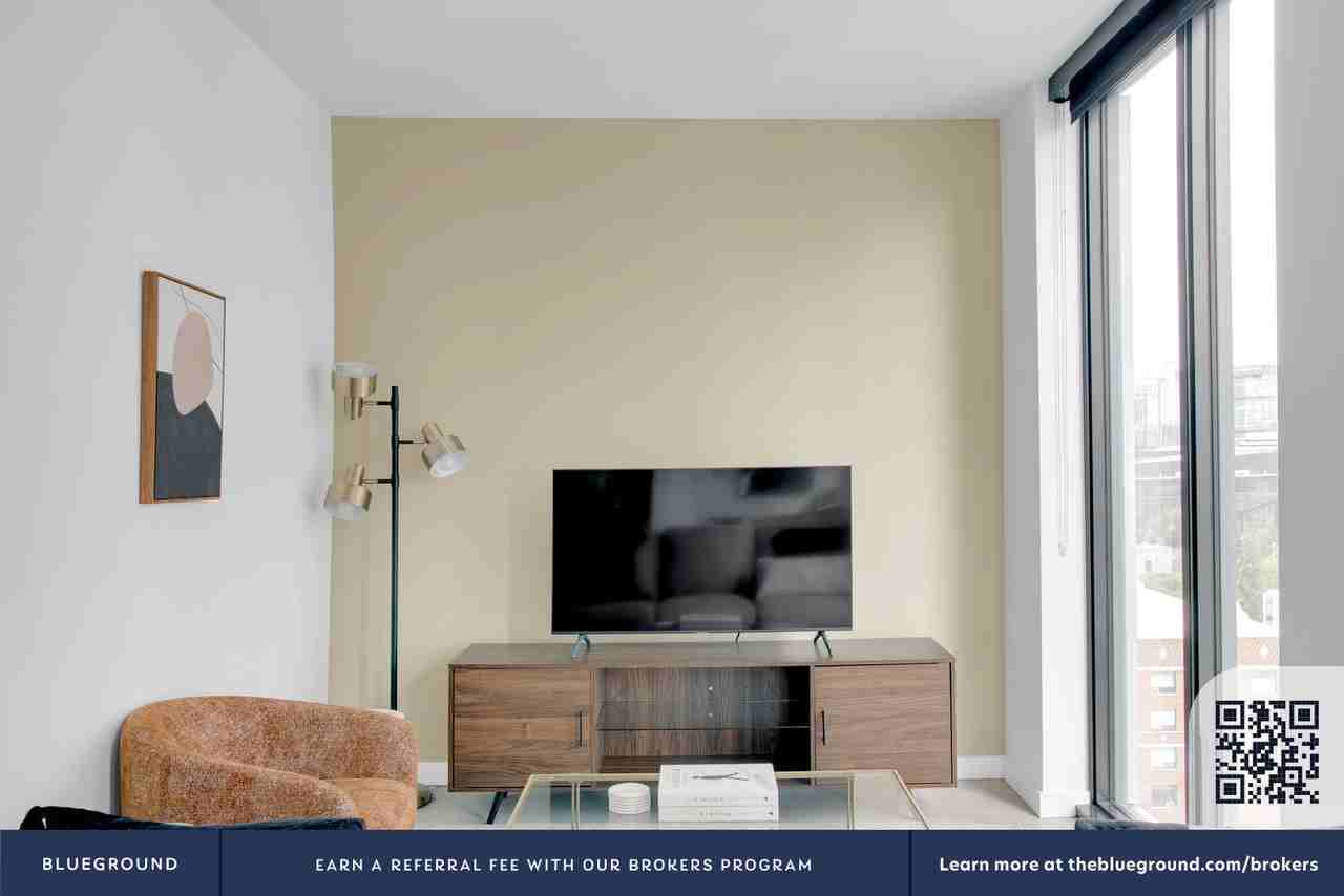 702 Spring St #441 - Photo 5 of 38