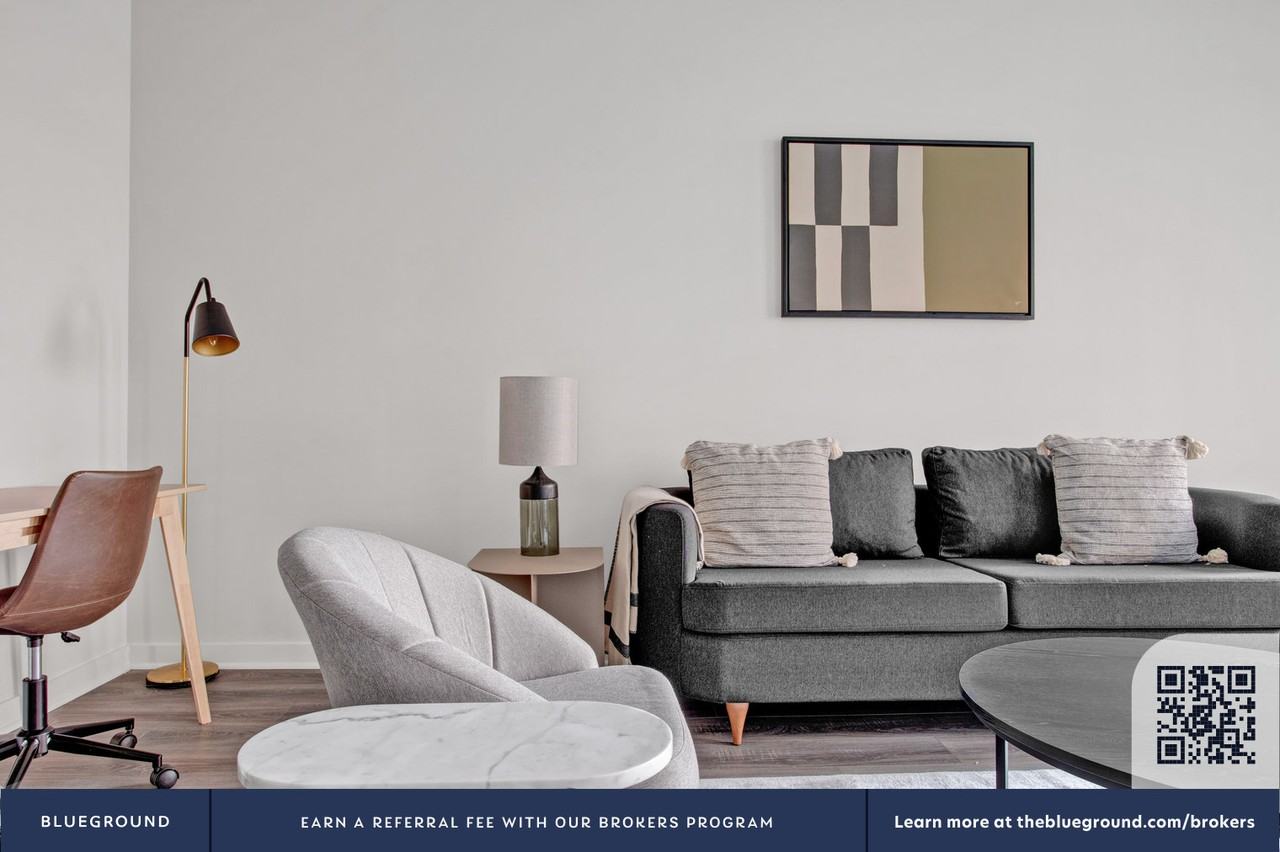 100 Commerce Lane - Photo 5 of 45