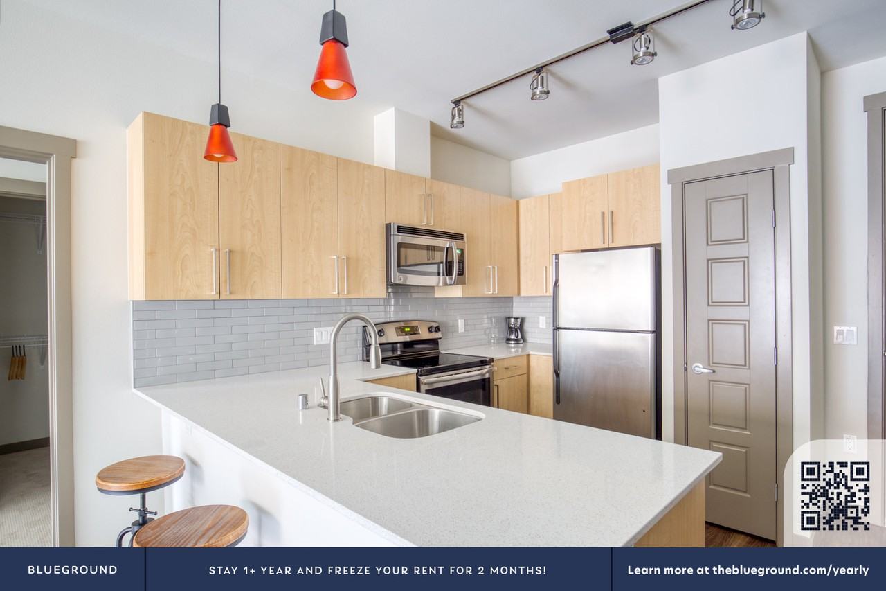 2428 Northwest Market Street - Photo 7 of 50