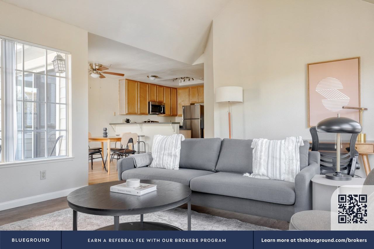 467 Transom Ln #971 - Photo 5 of 35