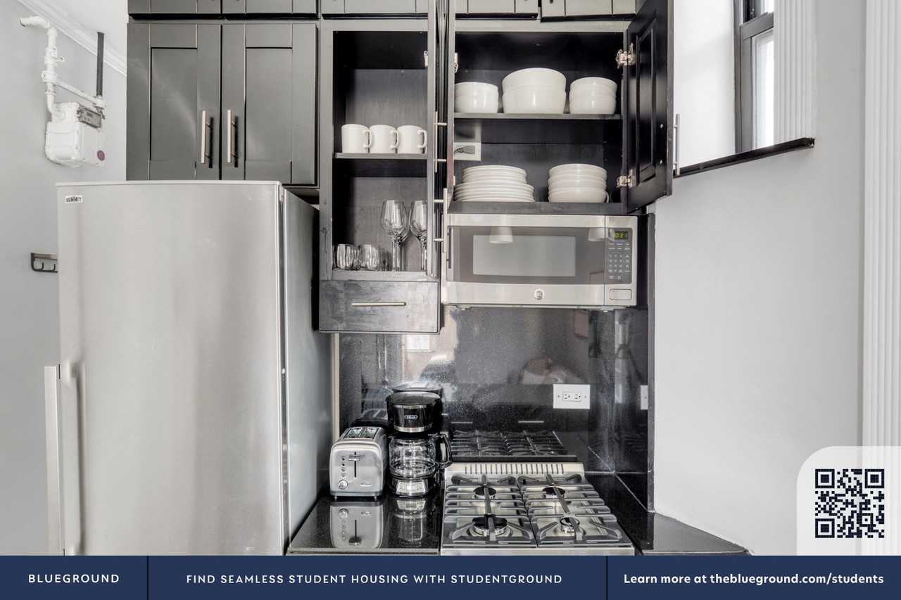 60 Avenue B #760 - Photo 6 of 20