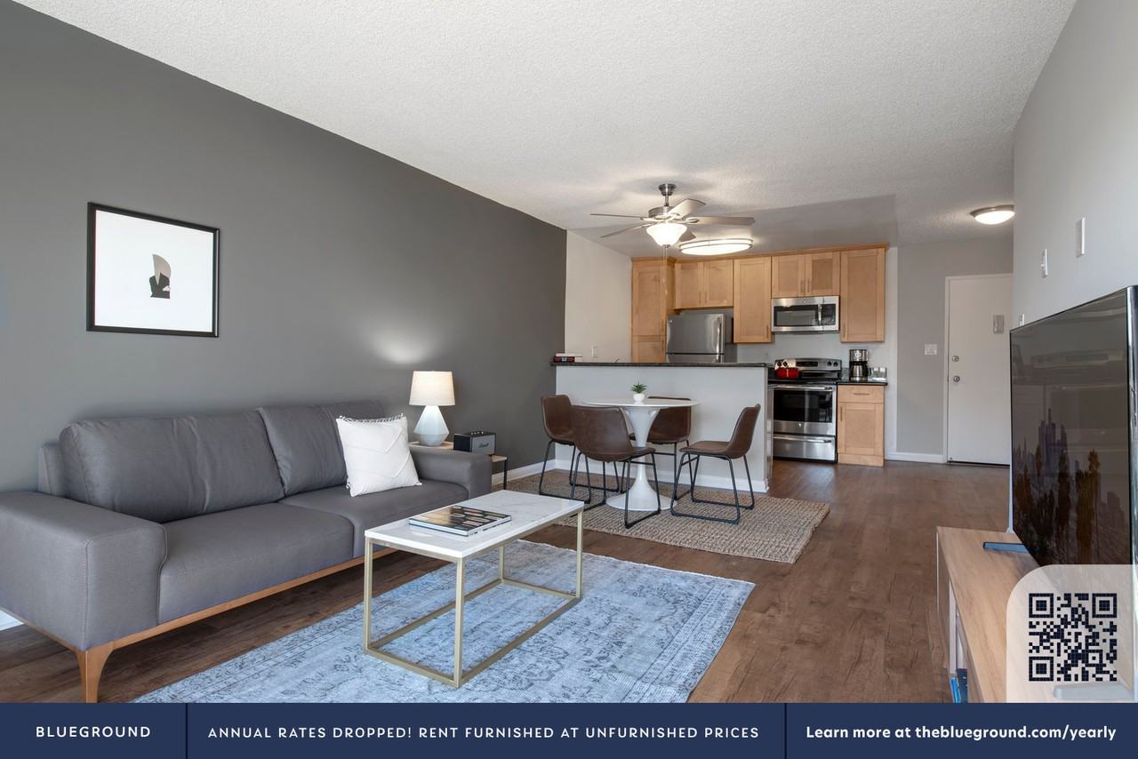 1920 6th St #77 - Photo 3 of 27