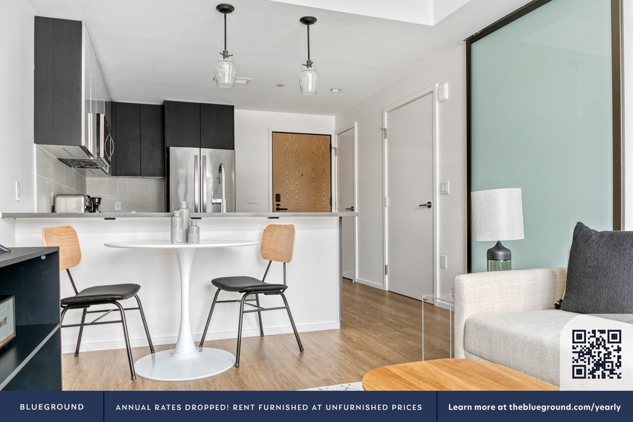 345 Harrison Avenue - Photo 4 of 34