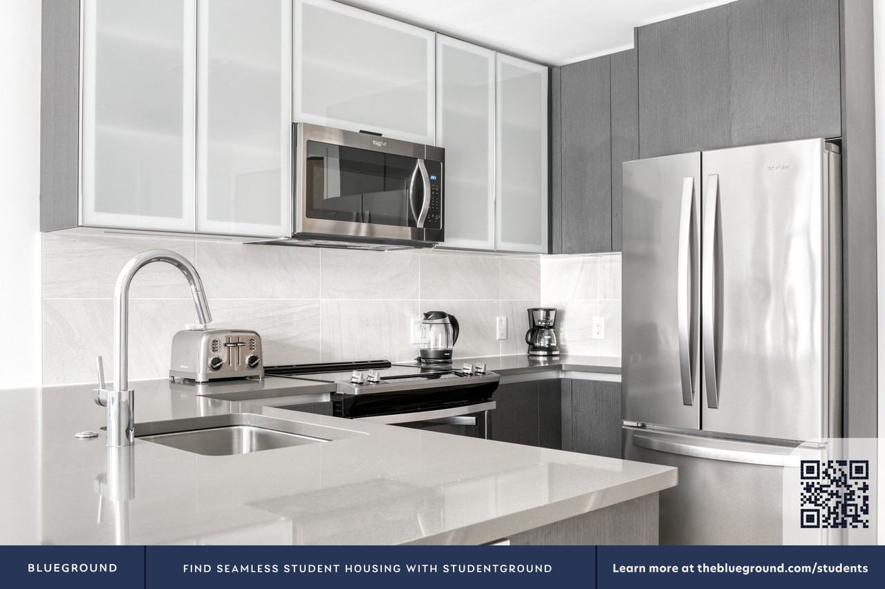 345 Harrison Avenue - Photo 7 of 34