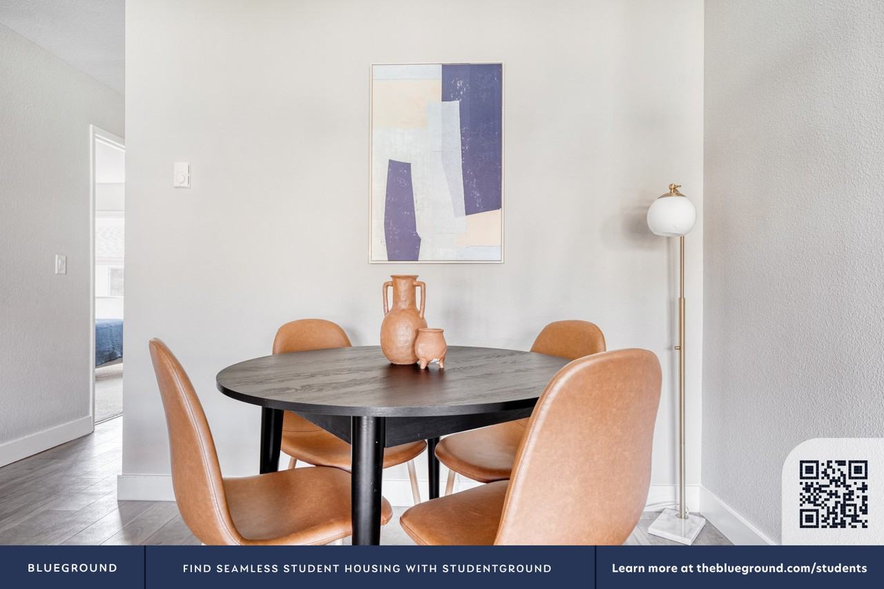 855 Bounty Drive - Photo 7 of 51