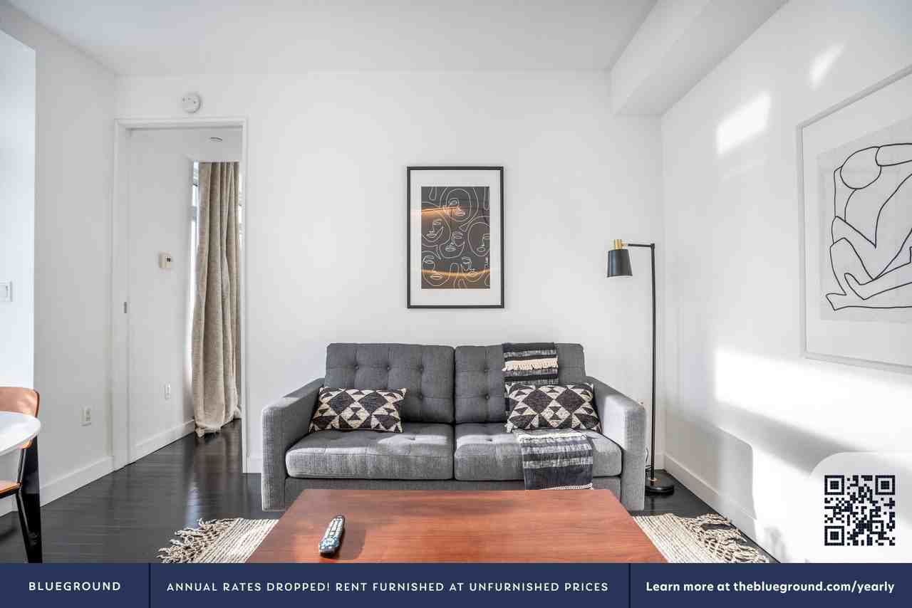 123 Washington Street - Photo 4 of 30