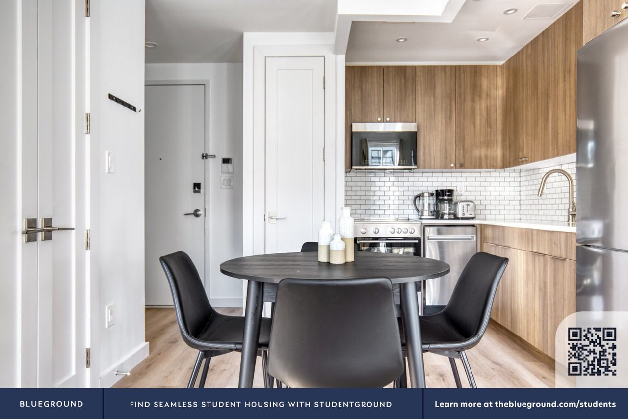 68 Gold Street - Photo 7 of 40