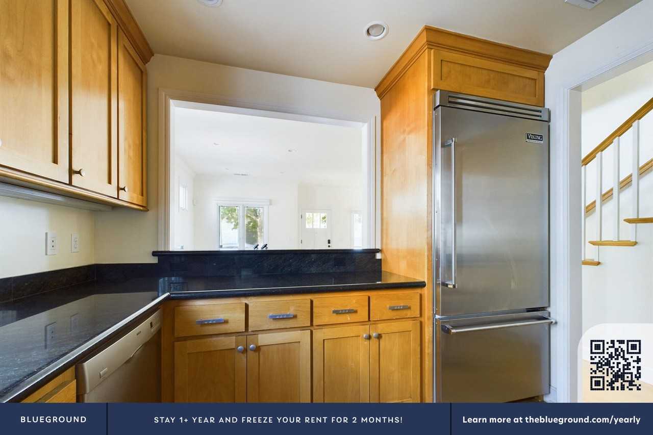 1421 San Antonio St #1513 - Photo 7 of 30