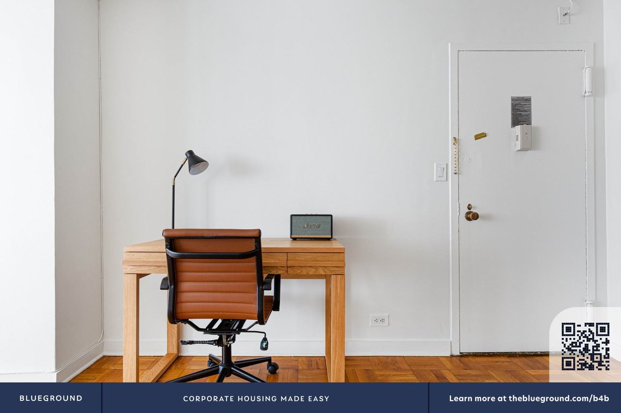 145 4th Avenue - Photo 6 of 23