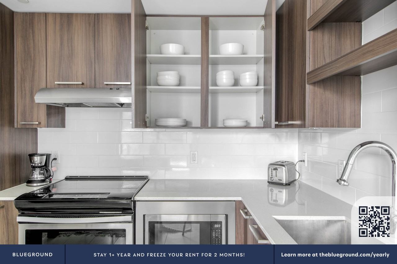 86 Sw 8th St #103 - Photo 7 of 27