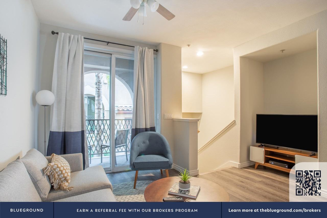 73 Parc Place Dr #1509 - Photo 5 of 28