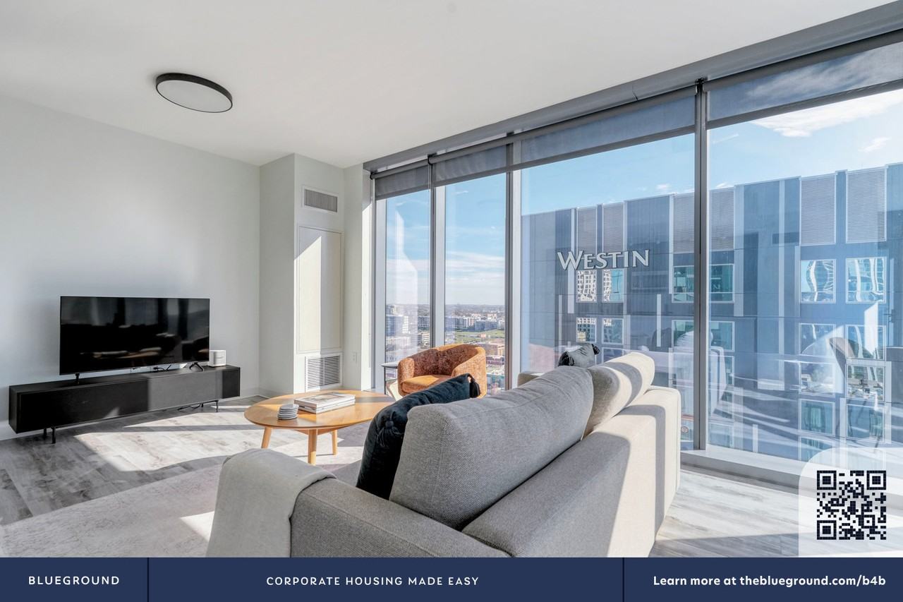 501 Brazos Street - Photo 5 of 50