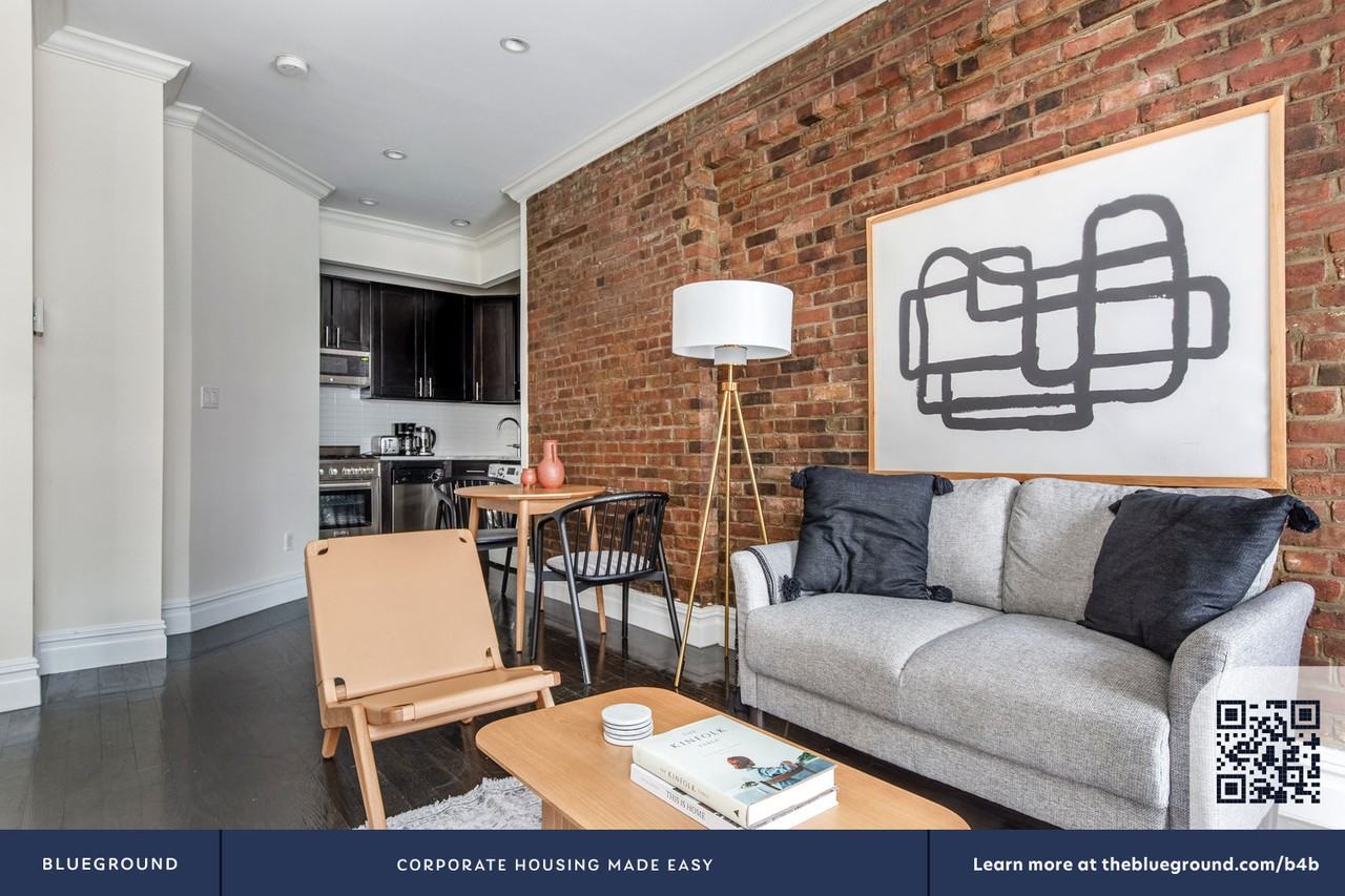 448 W 19th St #1422 - Photo 5 of 19