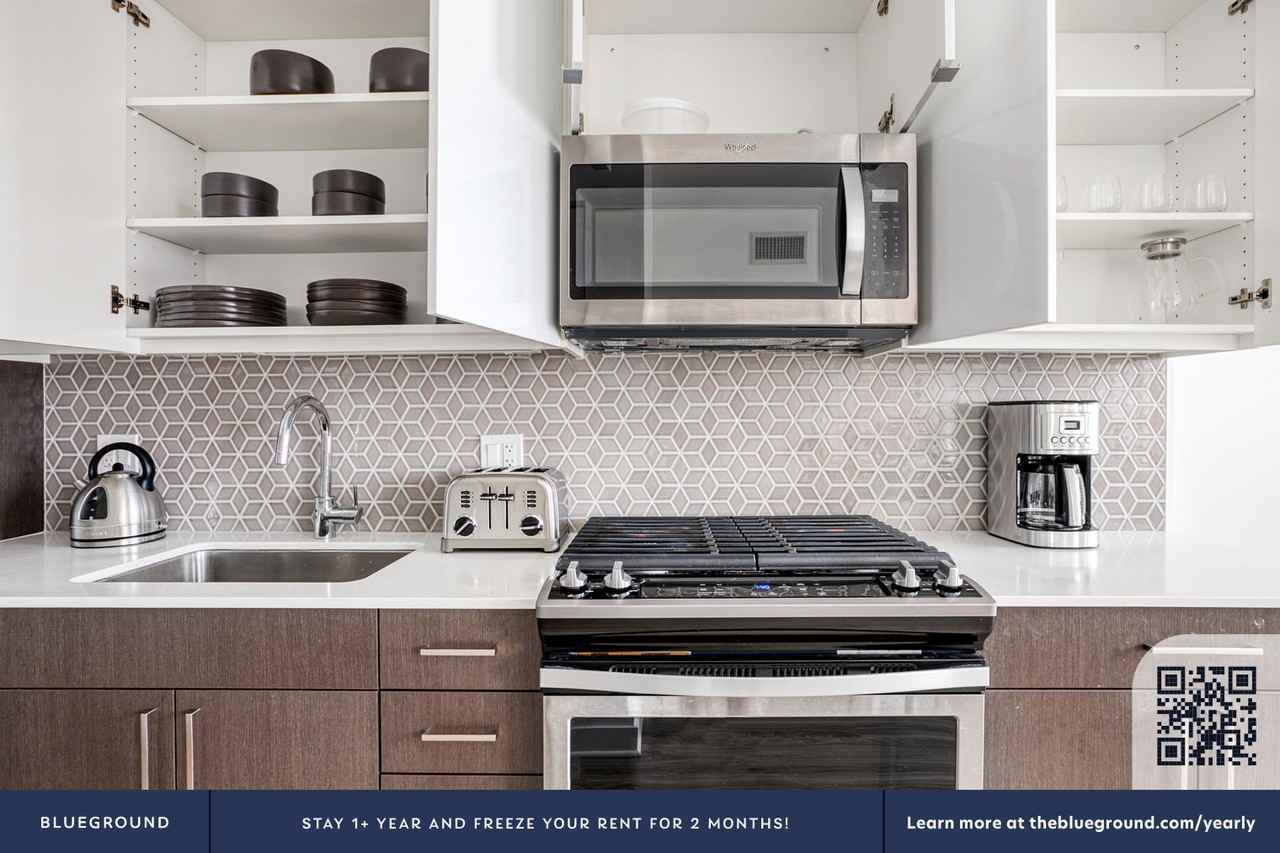 1326 South Michigan Avenue - Photo 7 of 49