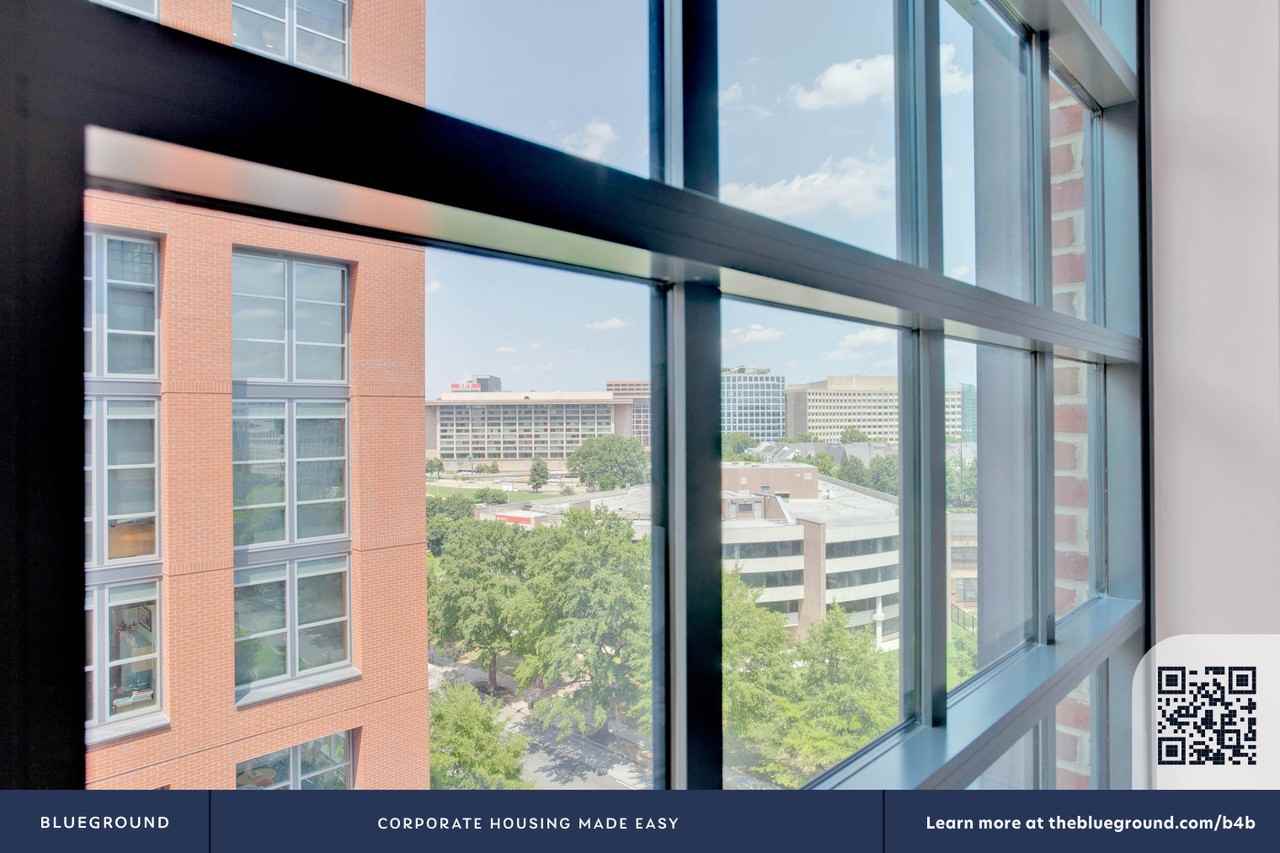 770 Maine Ave Sw #563 - Photo 6 of 34