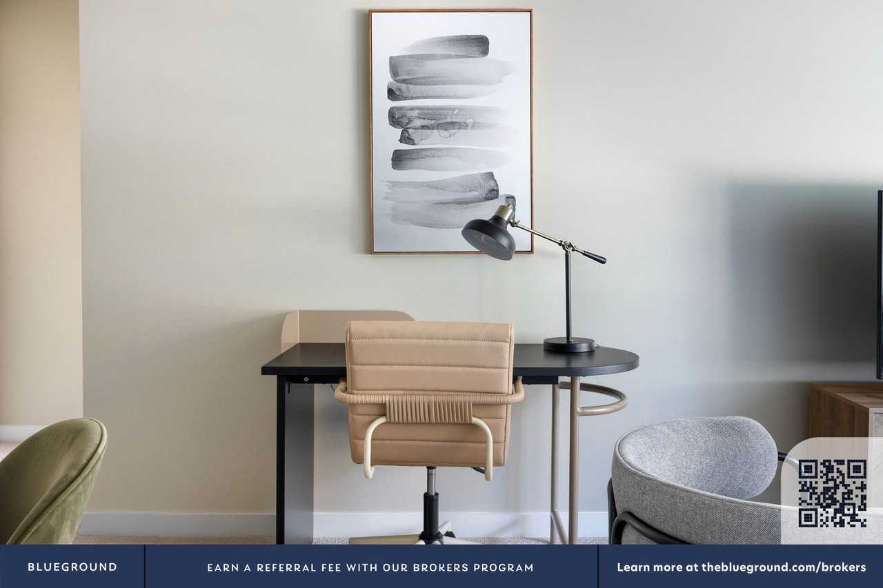 2720 152nd Avenue Northeast - Photo 5 of 101