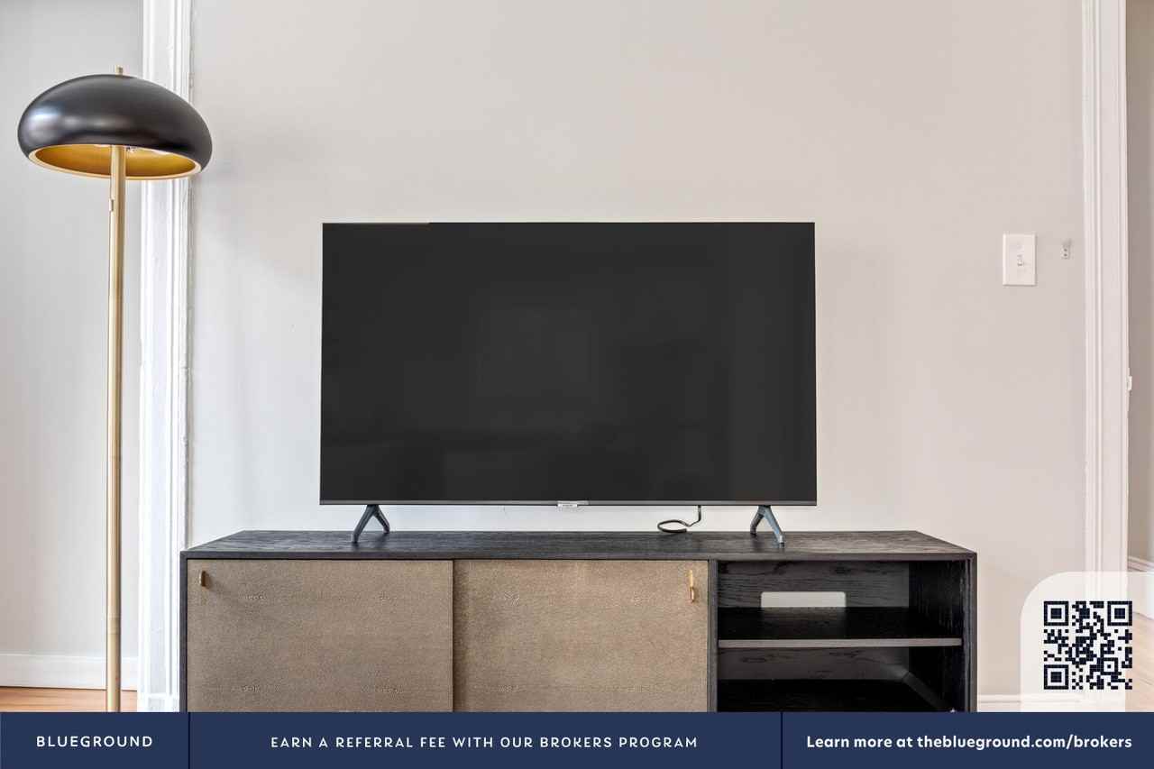 112 Winthrop Rd #535 - Photo 4 of 25