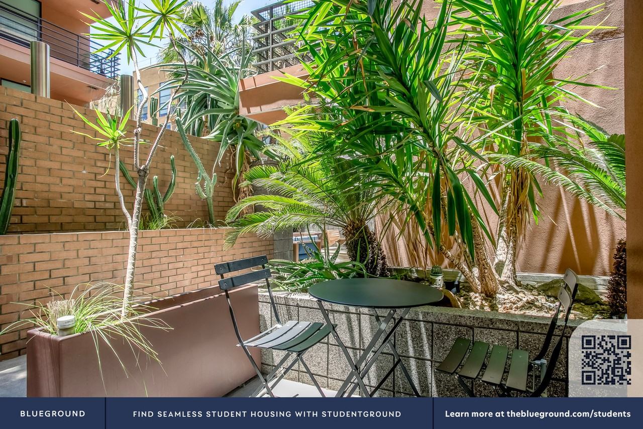 6200 Hollywood Boulevard - Photo 7 of 96