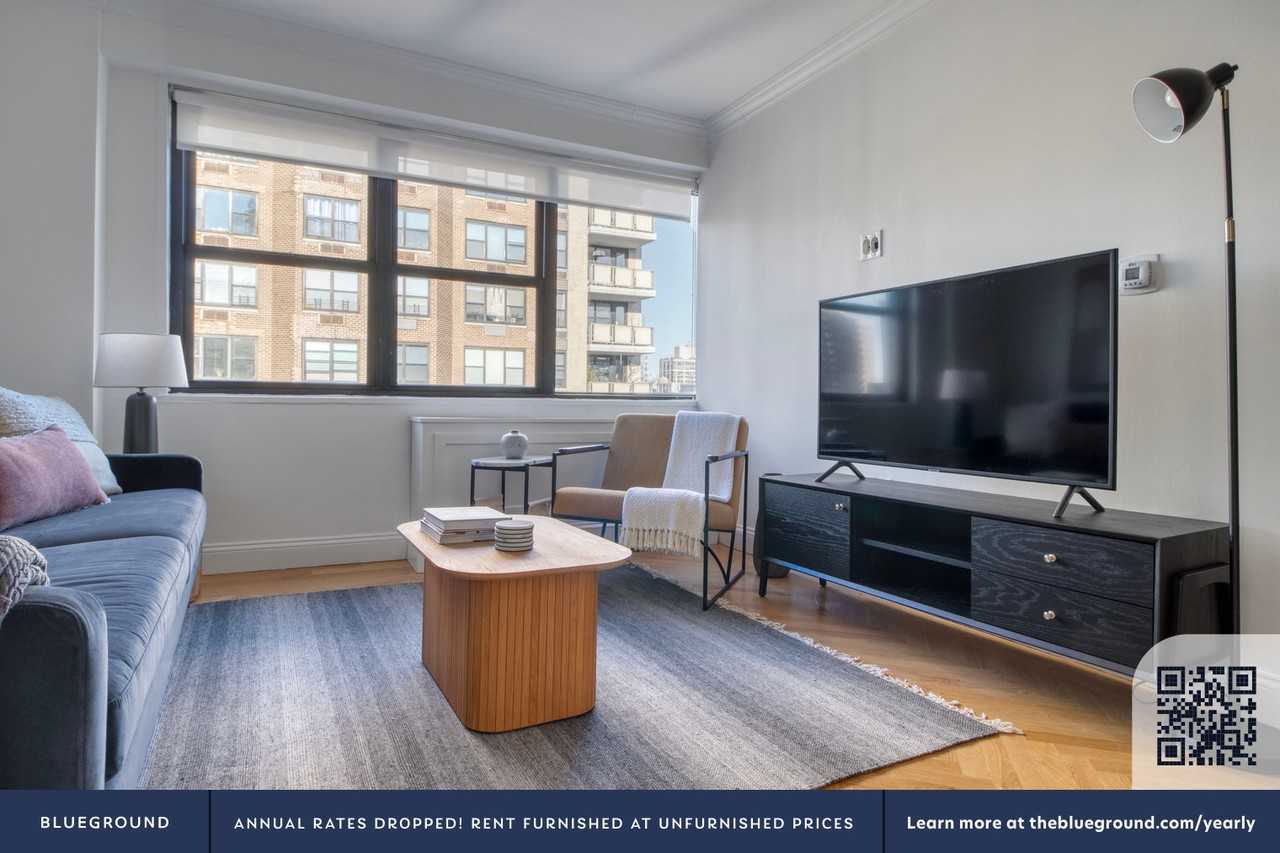 305 E 86th St #1328 - Photo 4 of 29